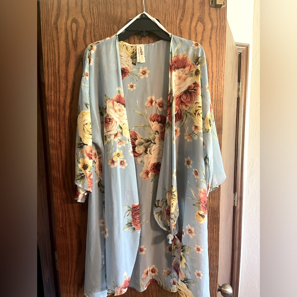 SHEER KIMONO TOP